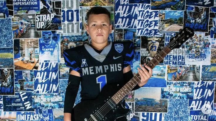 How old is baby gronk